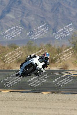 media/Oct-30-2025-Racers Edge (Thu) [[dabbdaf680]]/2-A Group/Session 5 (Turn 7)/